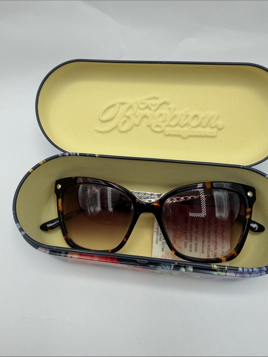 Brighton Pretty Tough Tortoise Framed Sunglasses with Case main image 5